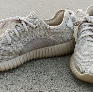 Yeezy boost 350s size 7